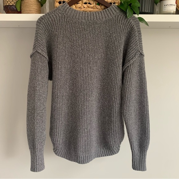 • [SO] Grey Scoop Neck Sweater • - Picture 6 of 12